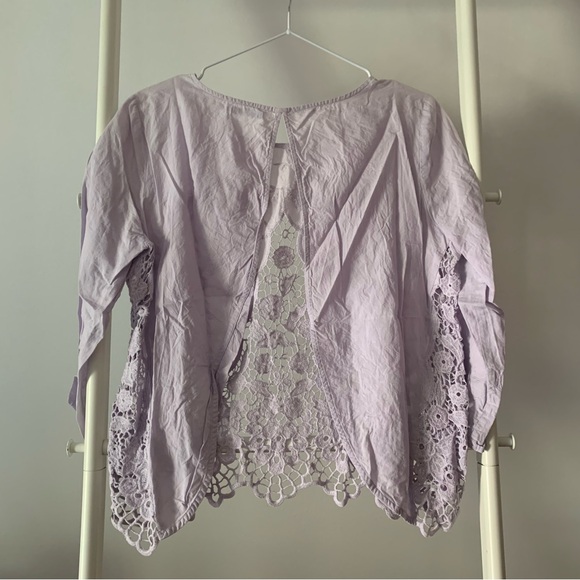 Kimchi Blue Urban Outfitters | Embroidered cotton lilac purple blouse | Openback - Picture 3 of 11